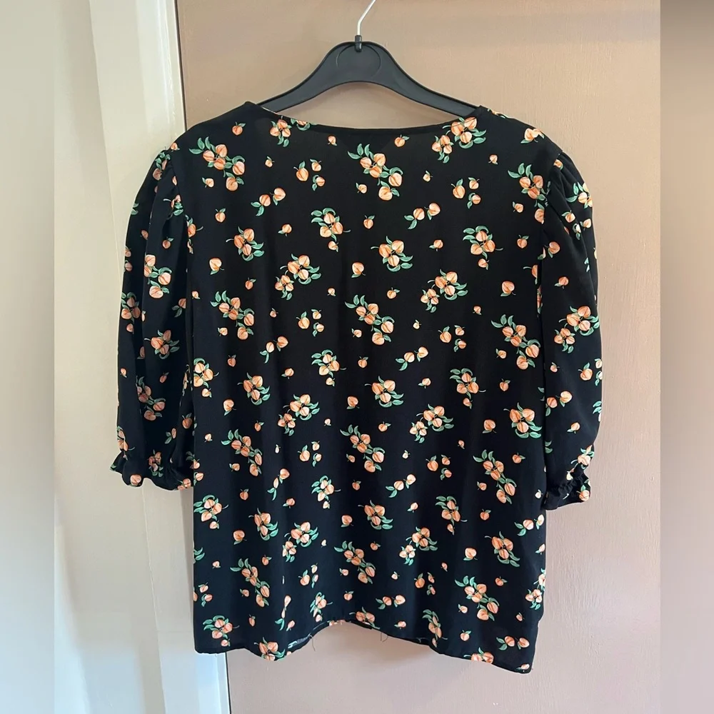 New Look peach print black button up top size uk 14 - Picture 3 of 6